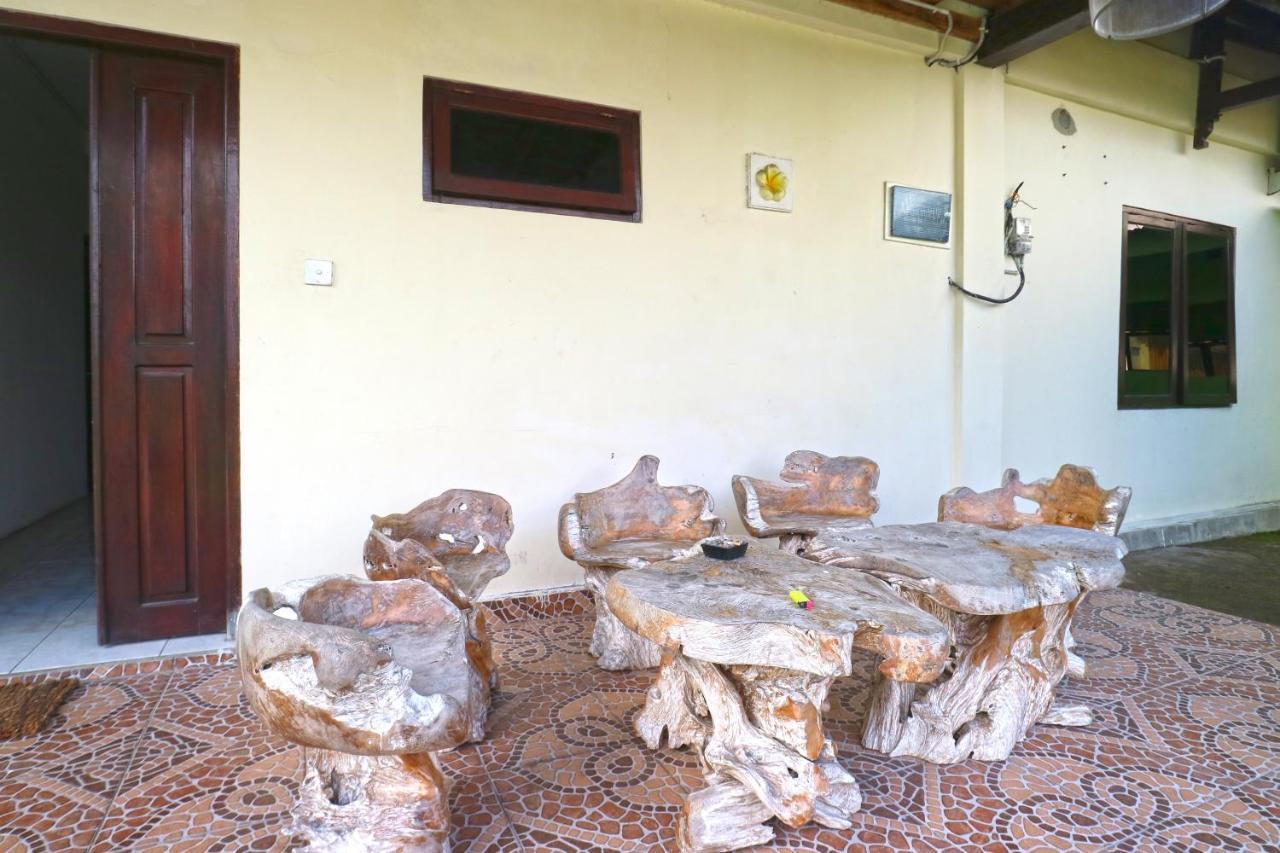 巴厘岛乌托邦住宿加早餐旅馆 金巴兰 外观 照片